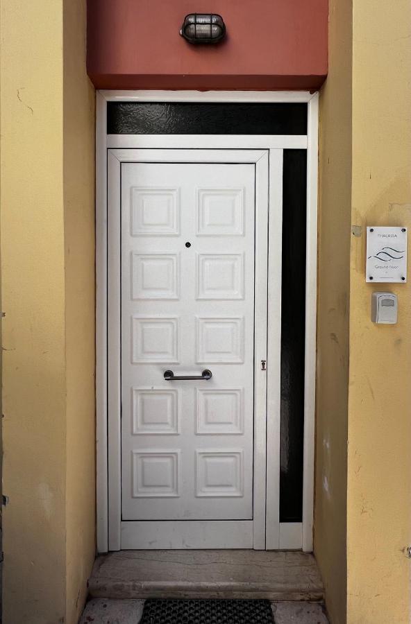Central Double Room Ground Floor Heraklion  Exterior photo